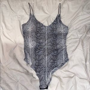 Never won snake skin bodysuit